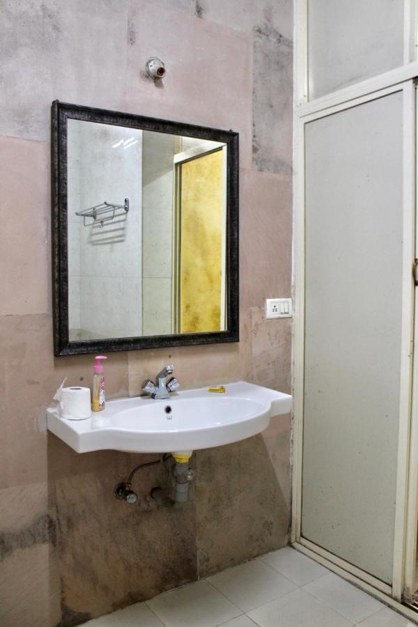 פאנג'י Royal Phoenix Inn מראה חיצוני תמונה